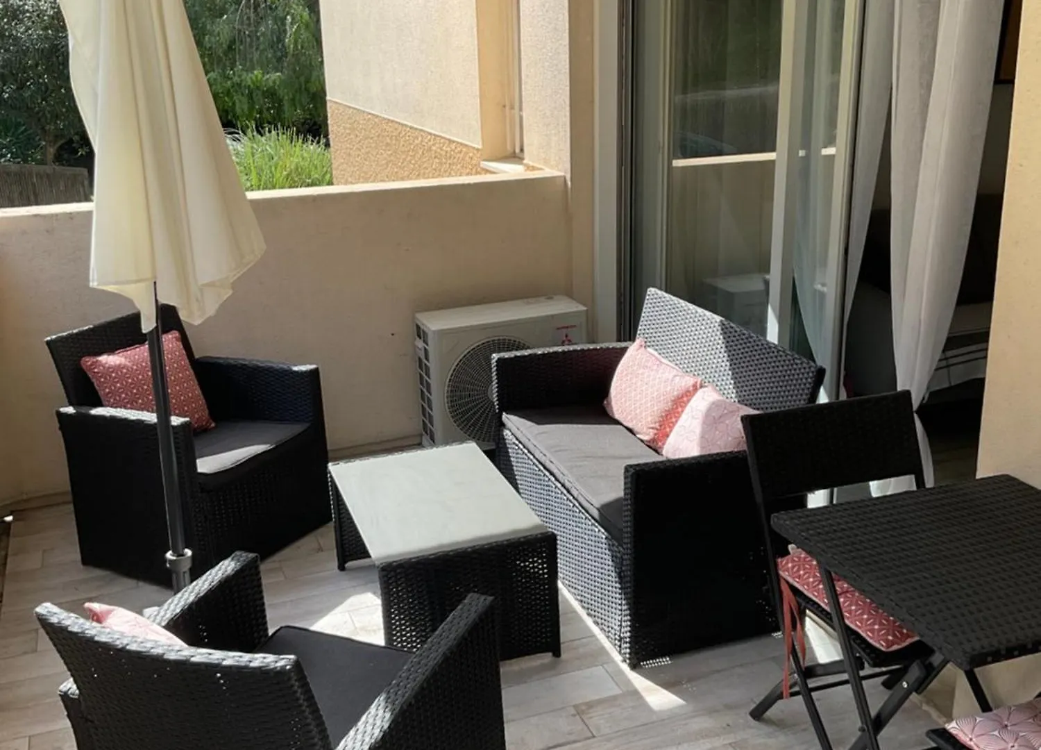 Studio Coin Nuit Terrasse Parking Clim Nice Apartamento