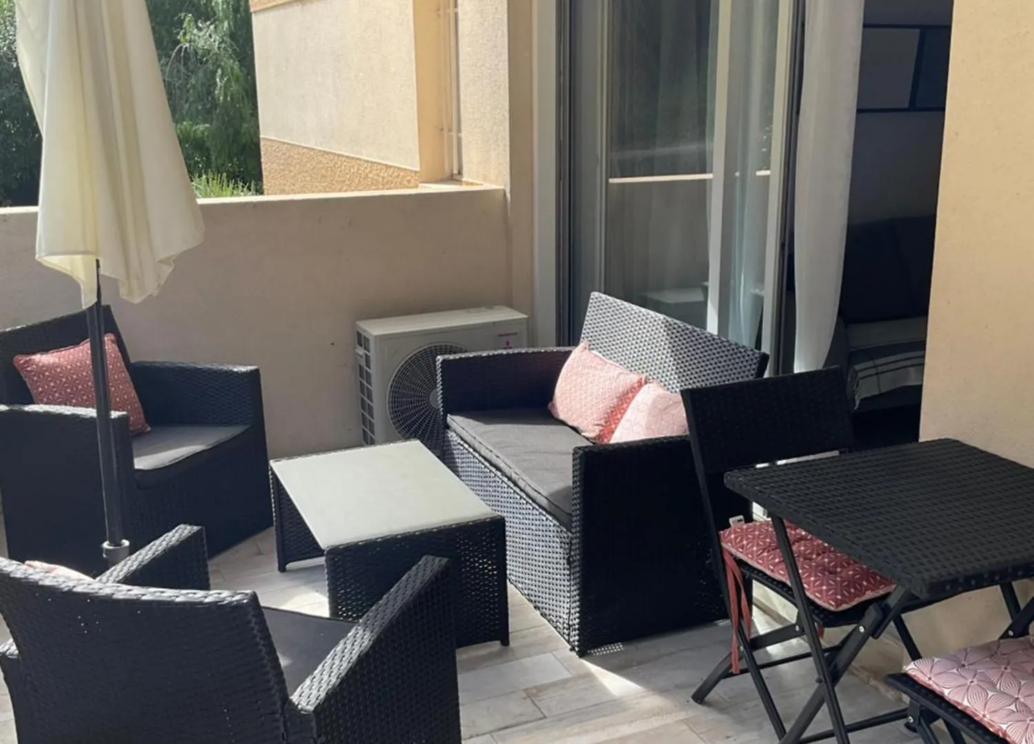 Studio Coin Nuit Terrasse Parking Clim Nicea Francja